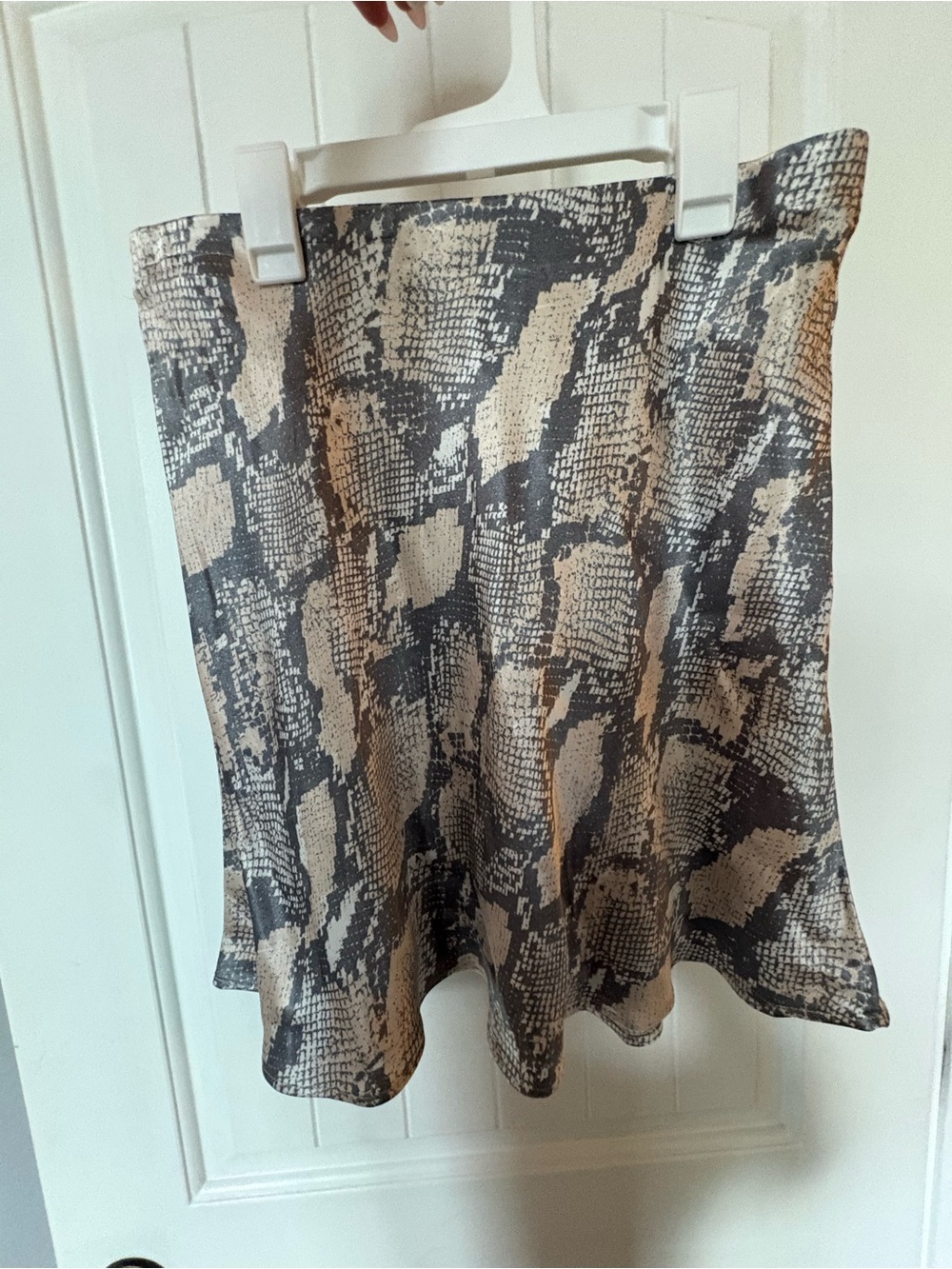 H&M Beige and Black Snake-Print Skater Skirt